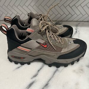 Vintage Nike Air ACG All Trac trail Running Sneakers size 8.5